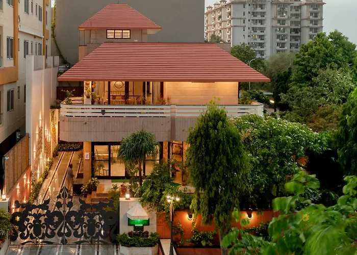 Art GharAirport Hotel